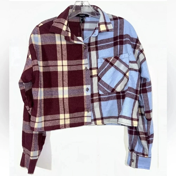 NWT Forever 21 Womens Cropped Burgundy & Blue Plaid Flannel Button Down Size S - Picture 1 of 7
